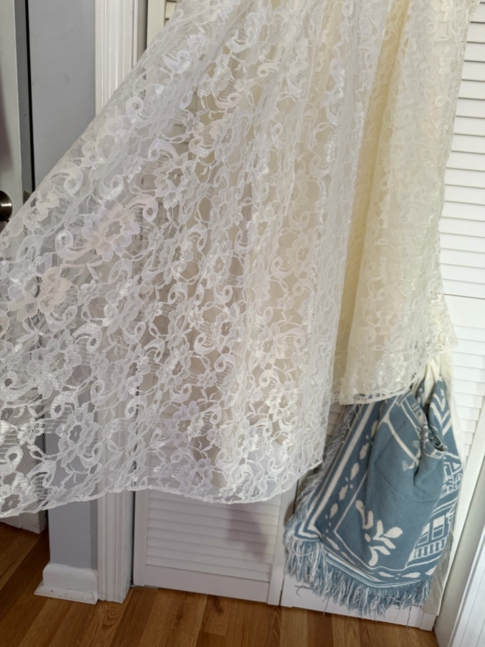 Vintage Alfred Angelo Cream Bridal Gown Romantic Lace bow detail - Picture 5 of 9